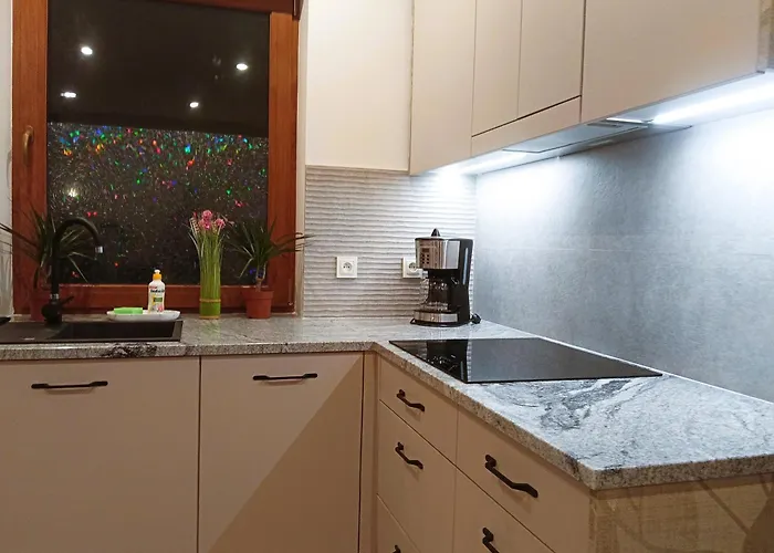 Letnisko Z Sauna I Balia לובאבקה