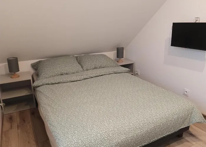 Letnisko Z Sauna I Balia * לובאבקה